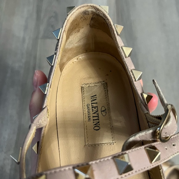 Valentino Garavani Rockstud Leather Ballet Flats - Picture 6 of 8